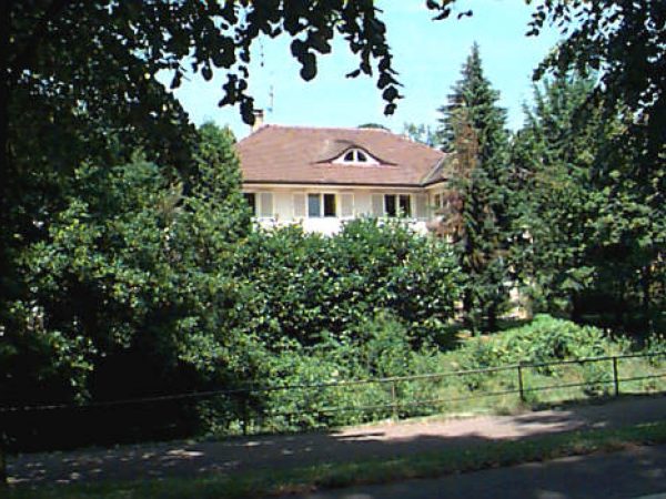 Villa an der Lichtentaler Allee mit direktem Anschluss zur Oos