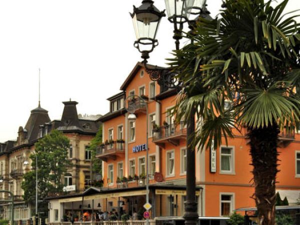 Herrliches Hotel neben dem Festspielhaus in Baden-Baden, ( Durch uns verkauft )