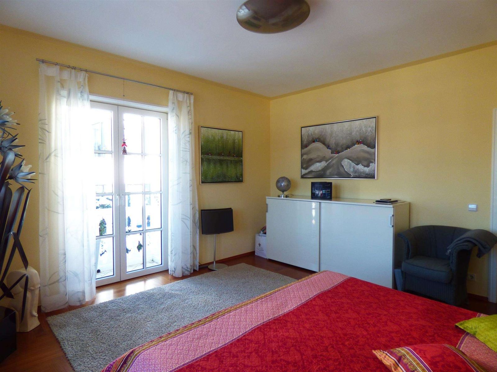 Exklusive Maisonette-Wohnung mit Traumblick in bevorzugter Lage — Schlafzimmer
