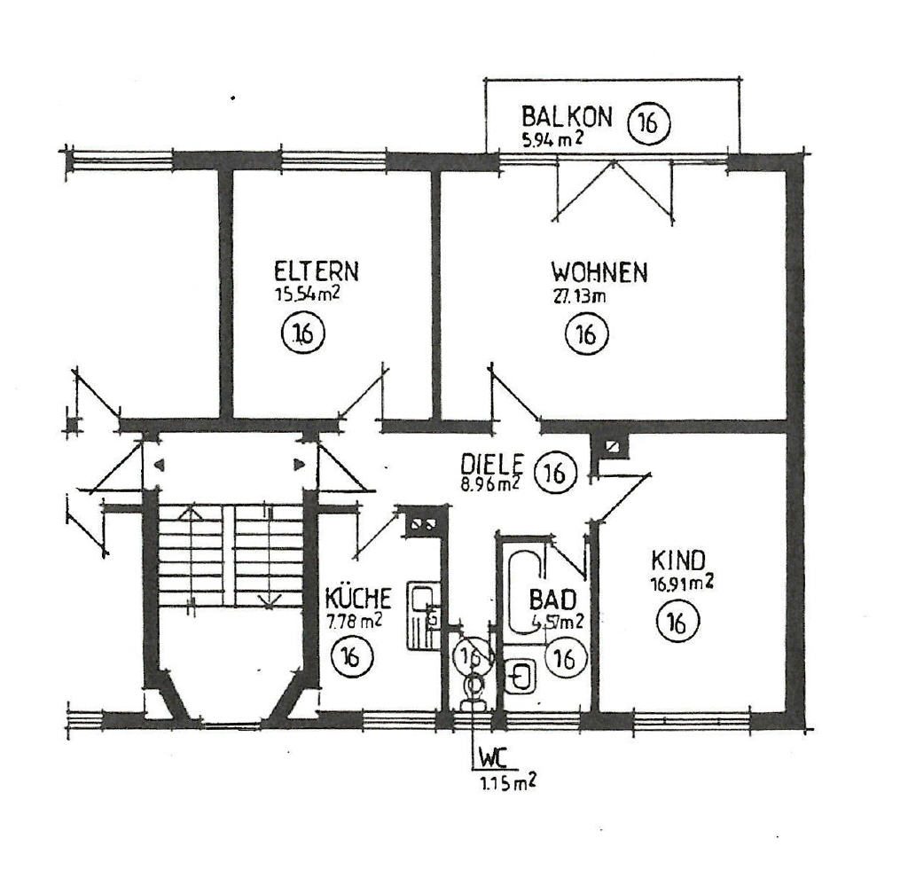 Geräumige Eigentumswohnung mit Balkon — Grundriss