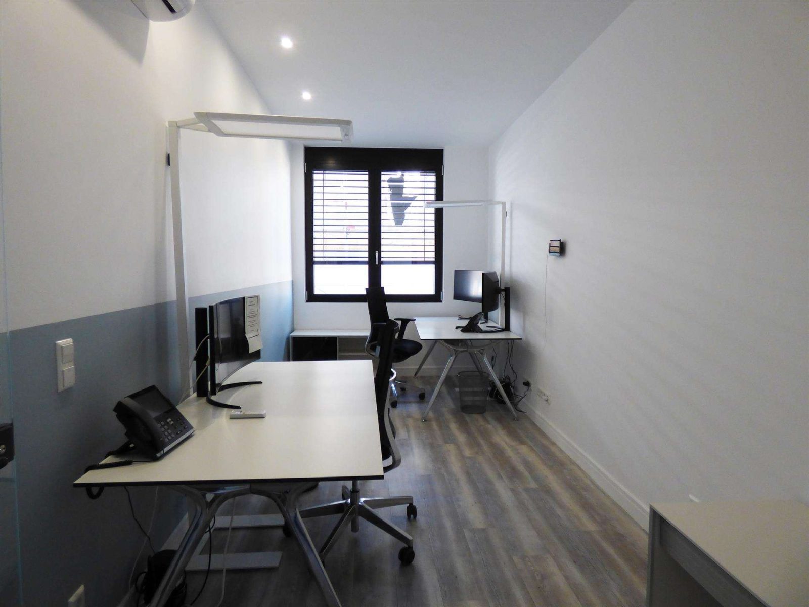 Moderne Büroetage in verkehrsgünstiger und zentraler Lage von Sinzheim — Büro